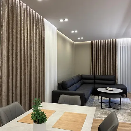 Bright & Modern Family Flat Apartment Tirana Exterior photo